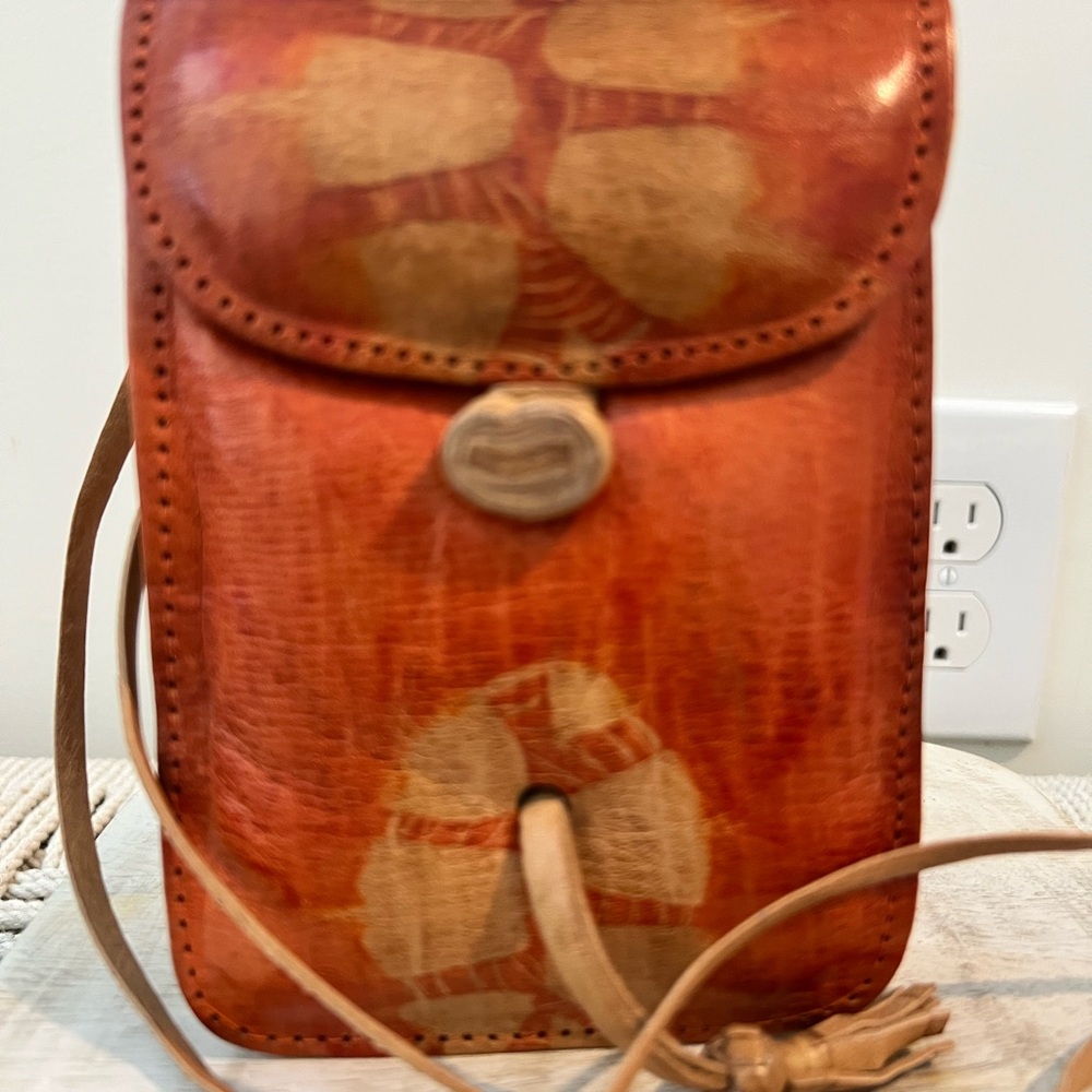 Vintage Tie Dye Stylish Tan Leather Crossbody Bag - Picture 2 of 12